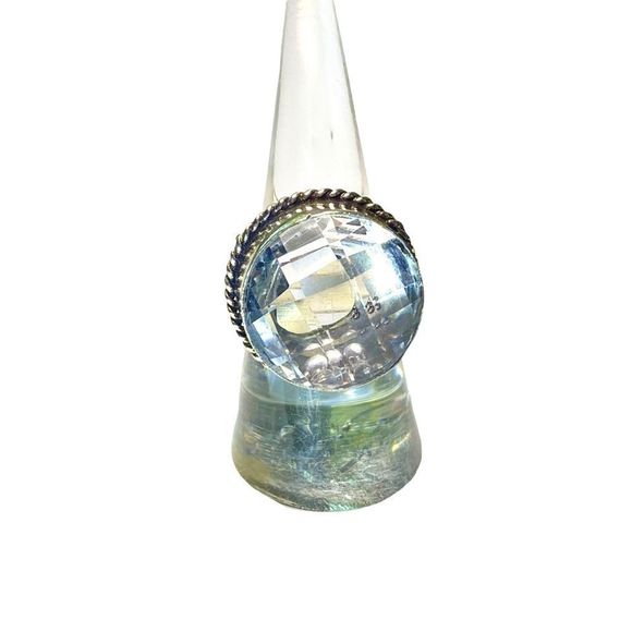 Faceted & Lots of Sparkle Gemstone in a 925 Silver Overlay/Plated Ring (8) - Picture 1 of 12